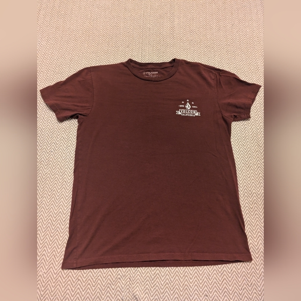 🎀 $5 Volcom Kids Burgundy T-Shirt